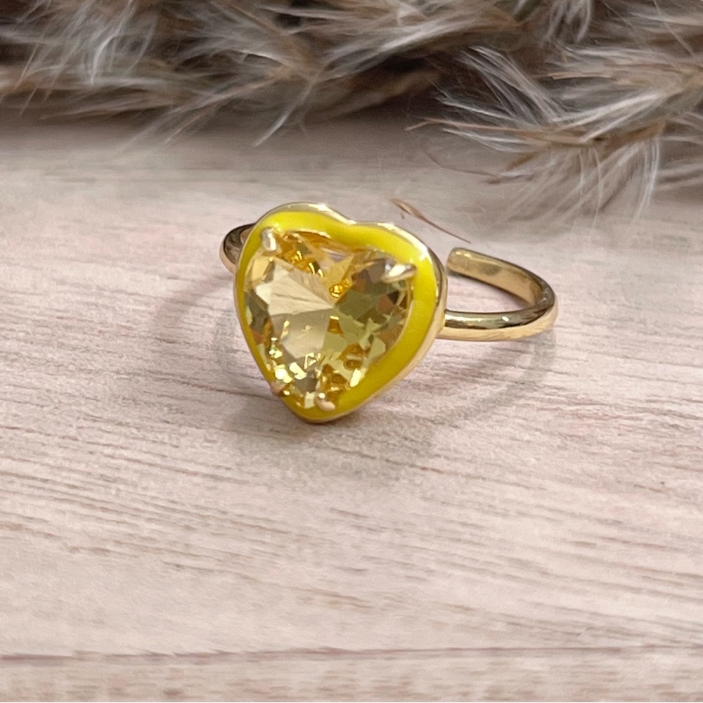 Amour Rings Collection - Picture 8 of 12